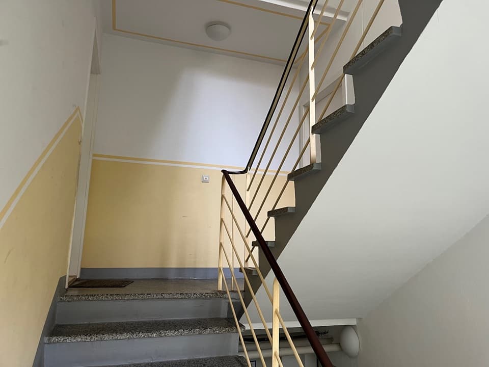 3-Raum Wohnung mit Balkon am „Großen Garten“ – Vorschaubild 3