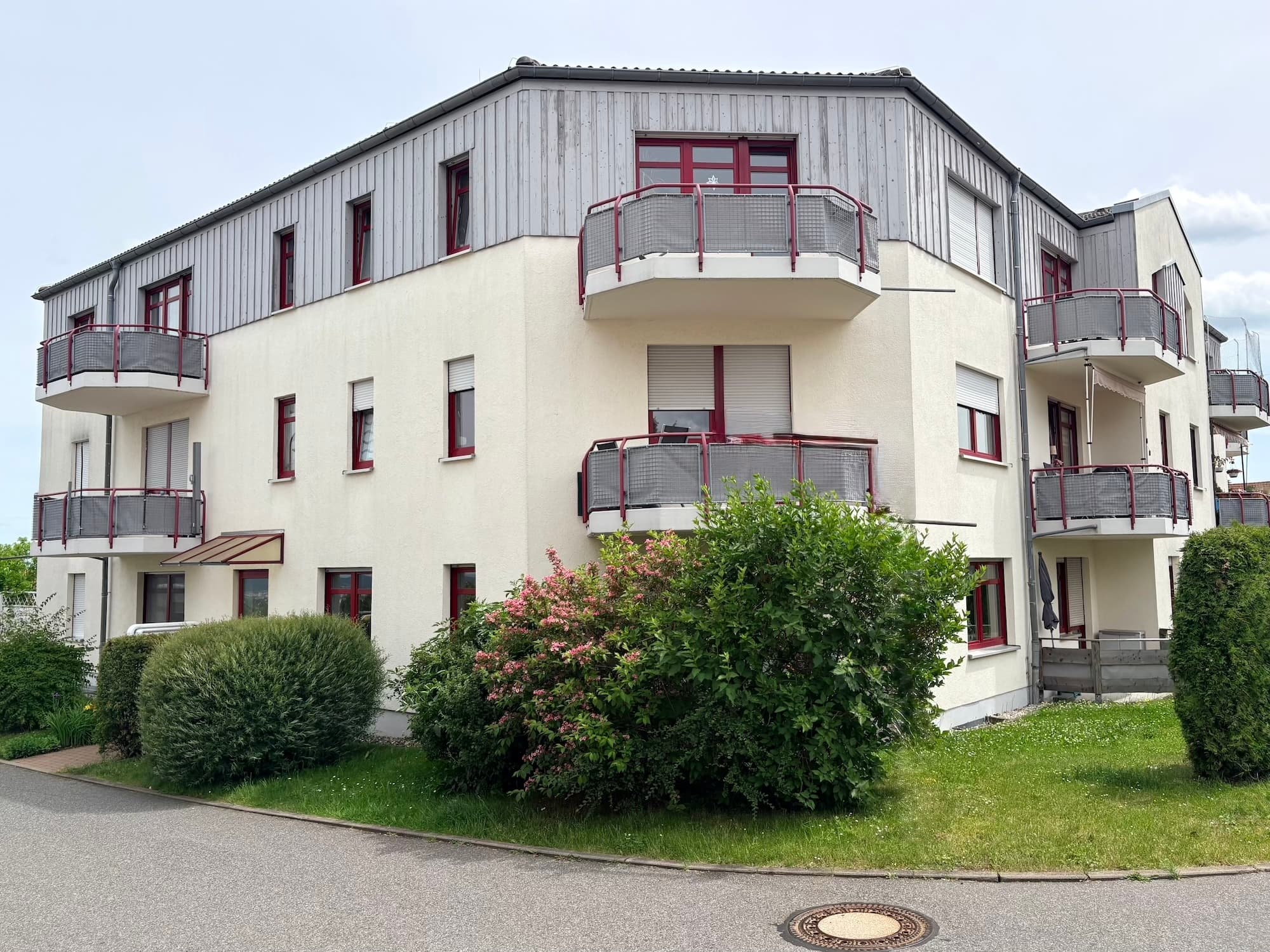 Helle 2‑Zimmer‑Wohnung in ruhiger Lage von Bannewitz – Immobilie zum Kauf in Dresden bei EdelWert Immobilien