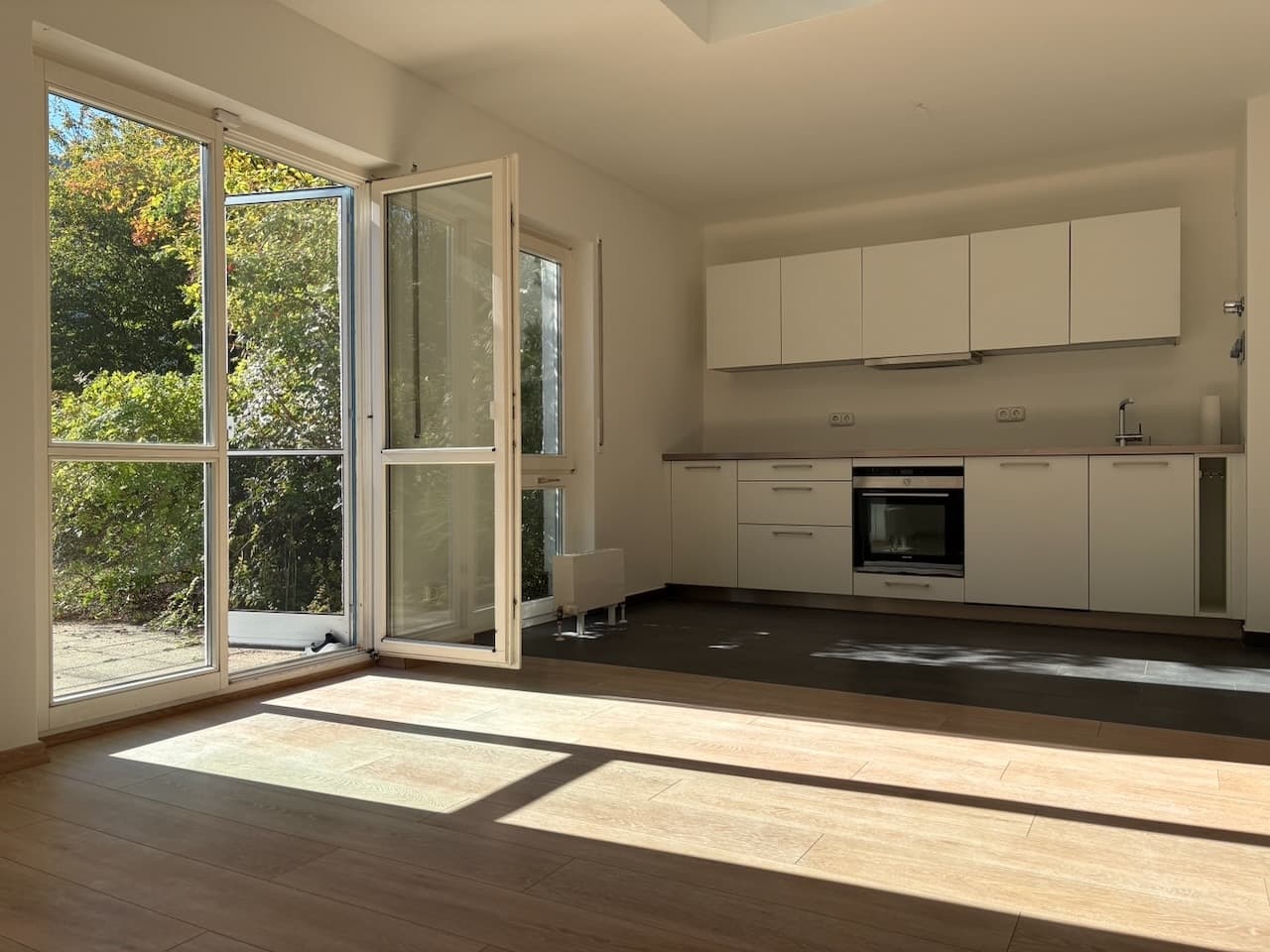 Exklusive Maisonette Wohnung mit Terrasse und TG-Stellplatz in Leubnitz-Neuostra ! – Vorschaubild 3