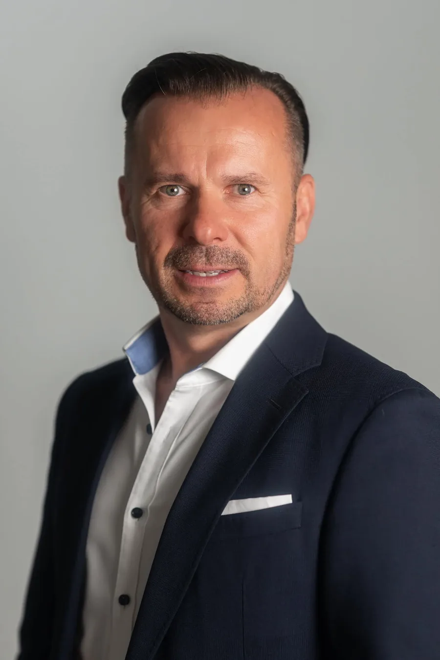 Dirk Apitz – Geschäftsführer von EdelWert Immobilien